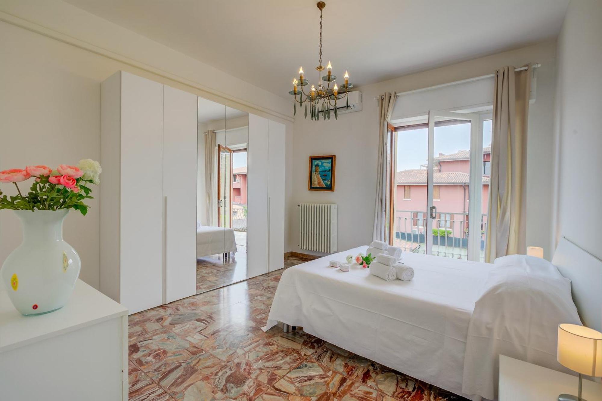 Casa Milly - Happy Rentals Desenzano del Garda Exterior foto