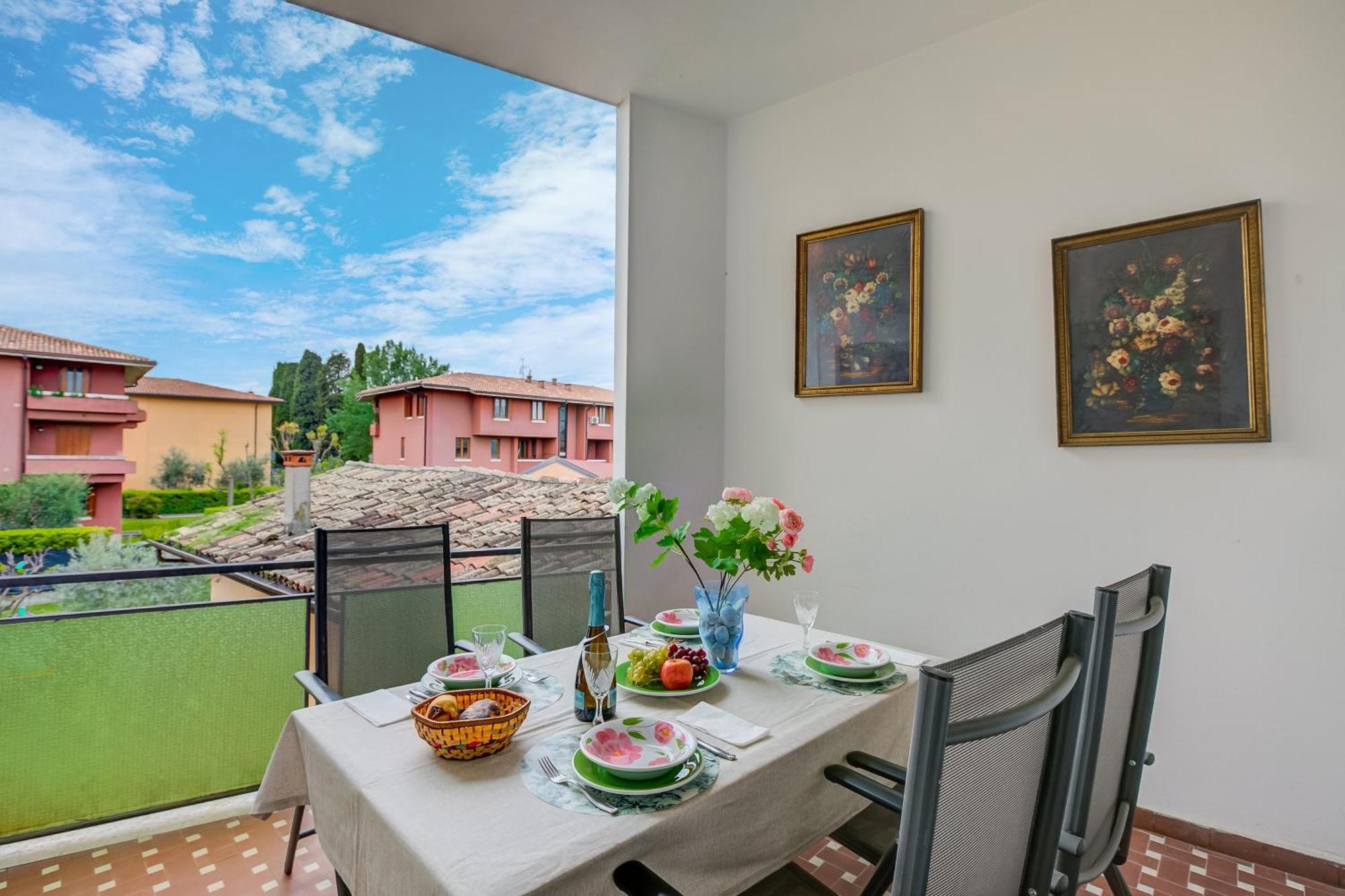 Casa Milly - Happy Rentals Desenzano del Garda Exterior foto